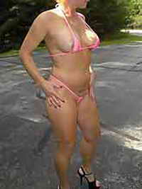 a horny girl from Apopka, Florida